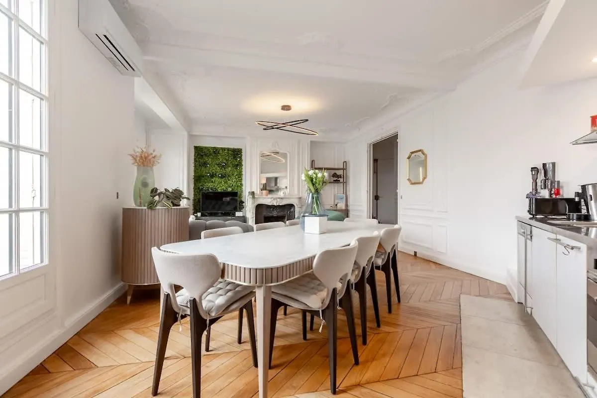 아파트 Keyz - Luxury 3 Bedrooms Near Champs Elysees 파리